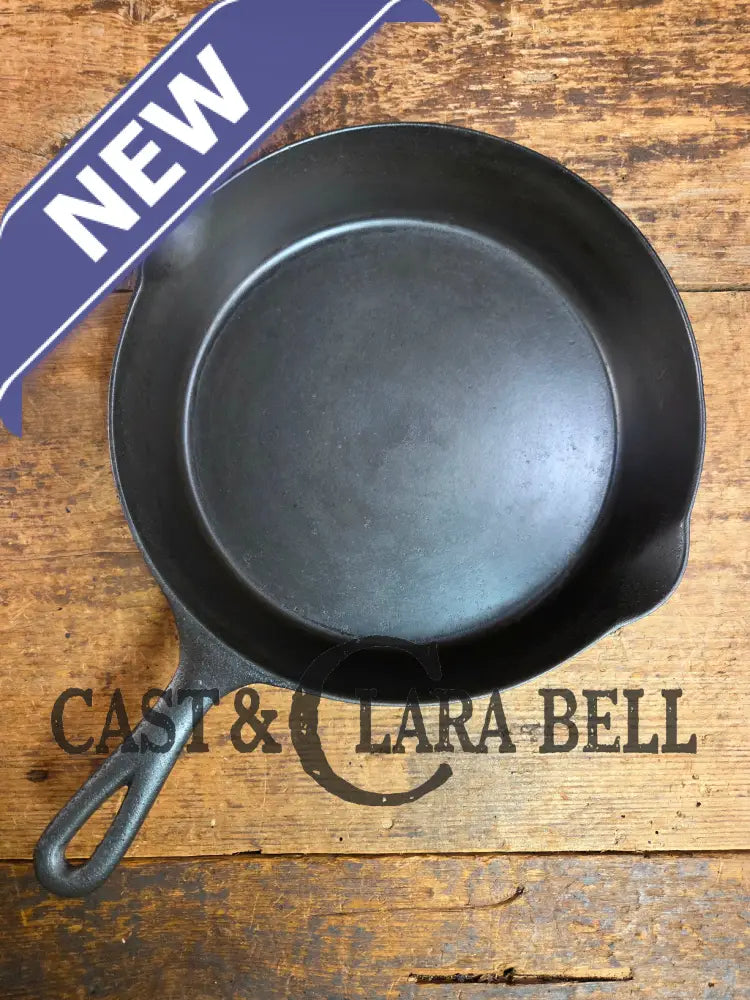 The Classic #8 Favorite made Puritan No. 8 Cast Iron Skillet Skillet