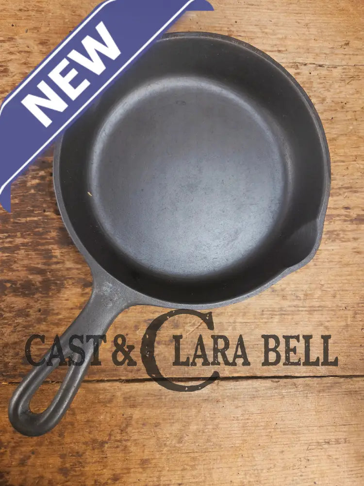 The Classic Egg Skillet. 1930’s Wagner Ware #3 Cast Iron Egg Skillet 1053 Z Skillet