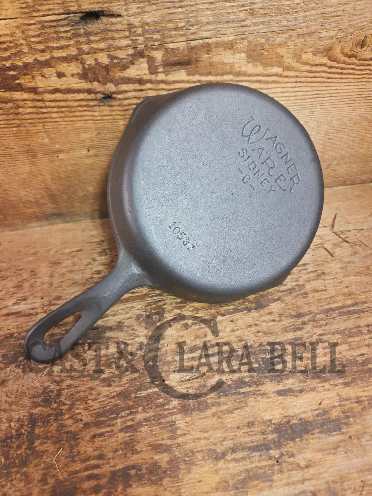 The Classic Egg Skillet. 1930βs Wagner Ware #3 Cast Iron Egg Skillet 1053 Z Skillet