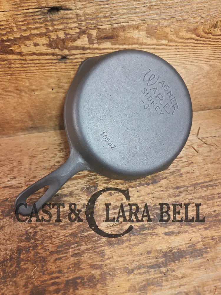 The Classic Egg Skillet. 1930’s Wagner Ware #3 Cast Iron Egg Skillet 1053 Z Skillet