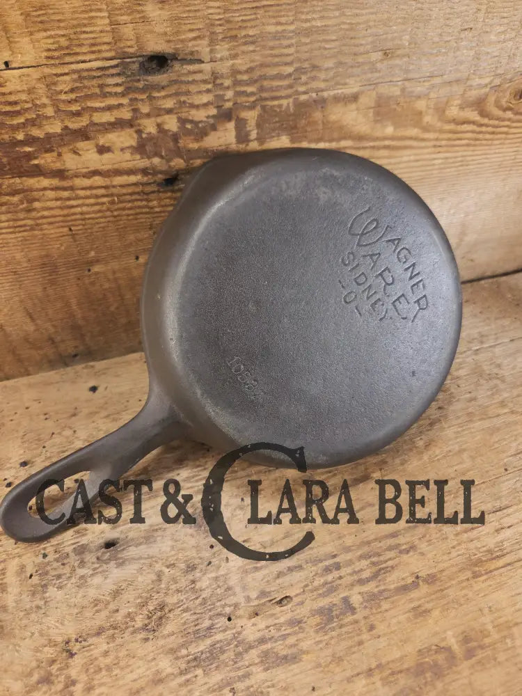 The Classic Egg Skillet. 1930βs Wagner Ware #3 Cast Iron Egg Skillet 1053 Z SC24 Skillet