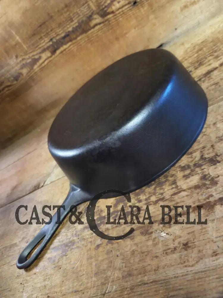 The Classic fryer! Our most popular Wagner Ware #8 Cast Iron Chicken Fryer 1088 D Skillet