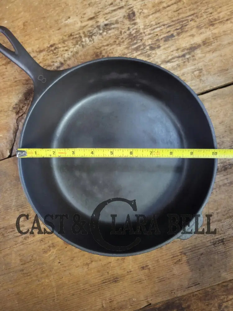 The Classic fryer! Our most popular Wagner Ware #8 Cast Iron Chicken Fryer 1088 D Skillet