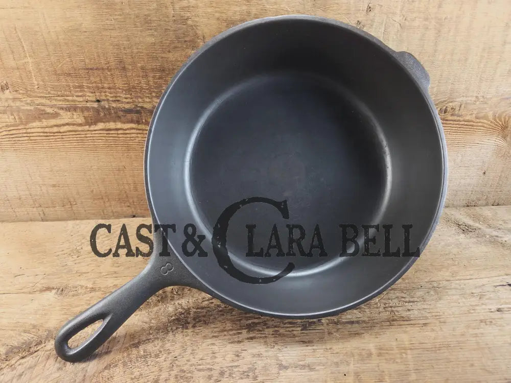 The Classic fryer! Our most popular Wagner Ware #8 Cast Iron Chicken Fryer 1088 M SC24 Skillet