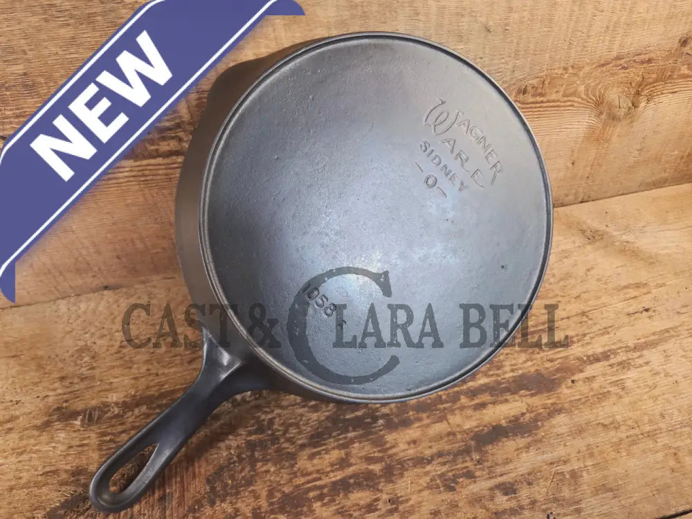 The Classic! GHOST Marked 1924 Wagner Ware Sidney -O- #8 ’I’ Skillet with Heat Ring and Stylized Logo 1058 I - Skillet
