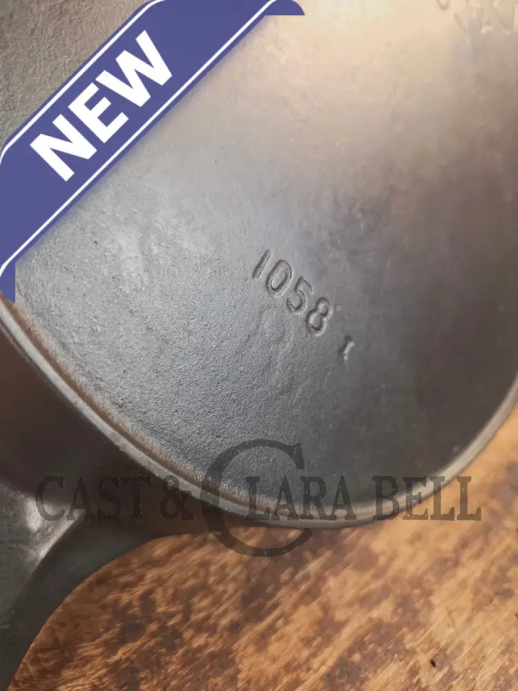 The Classic! GHOST Marked 1924 Wagner Ware Sidney -O- #8 ’I’ Skillet with Heat Ring and Stylized Logo 1058 I - Skillet