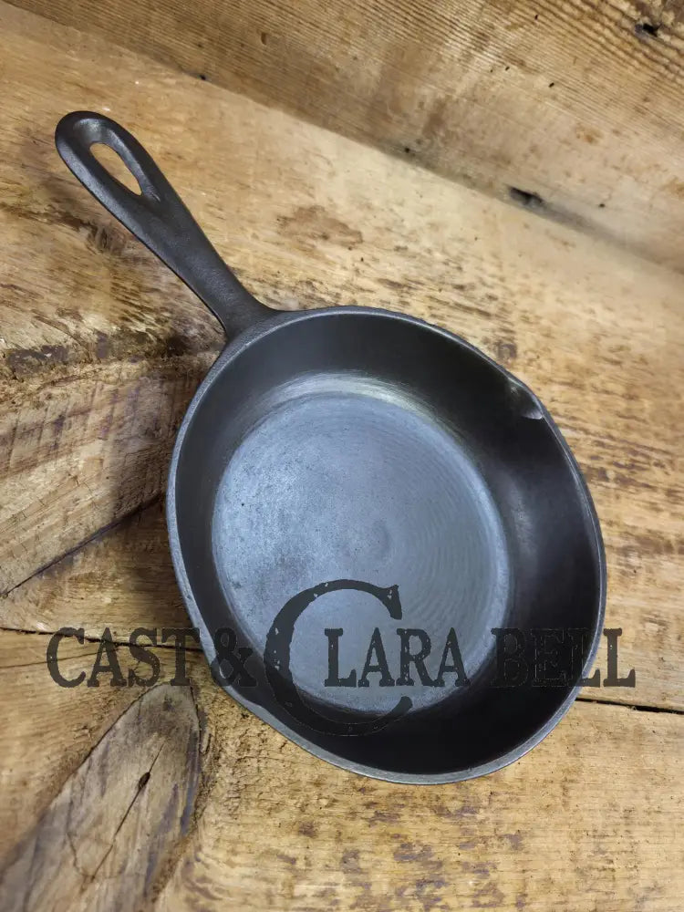 The Classic Southern Egg Skillet. Birmingham Stove & Range Century Series No. 3 Egg Skillet Skillet