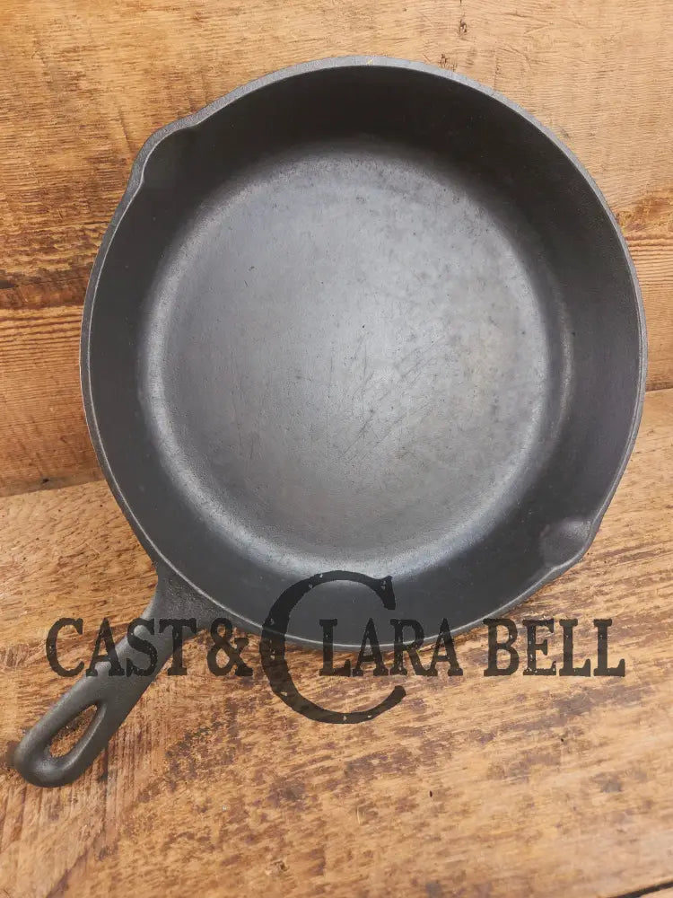 The Classic southern skillet! Birmingham Stove & Range Century Series No. 8 Skillet Skillet