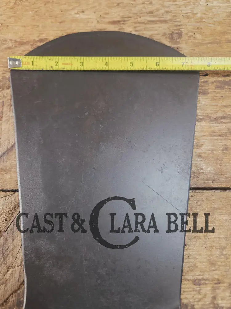 The MAC Daddy. Huge Repurposed Griswold Large Block #12 cast iron spatula. WOW almost the size of a pizza peal! Ready