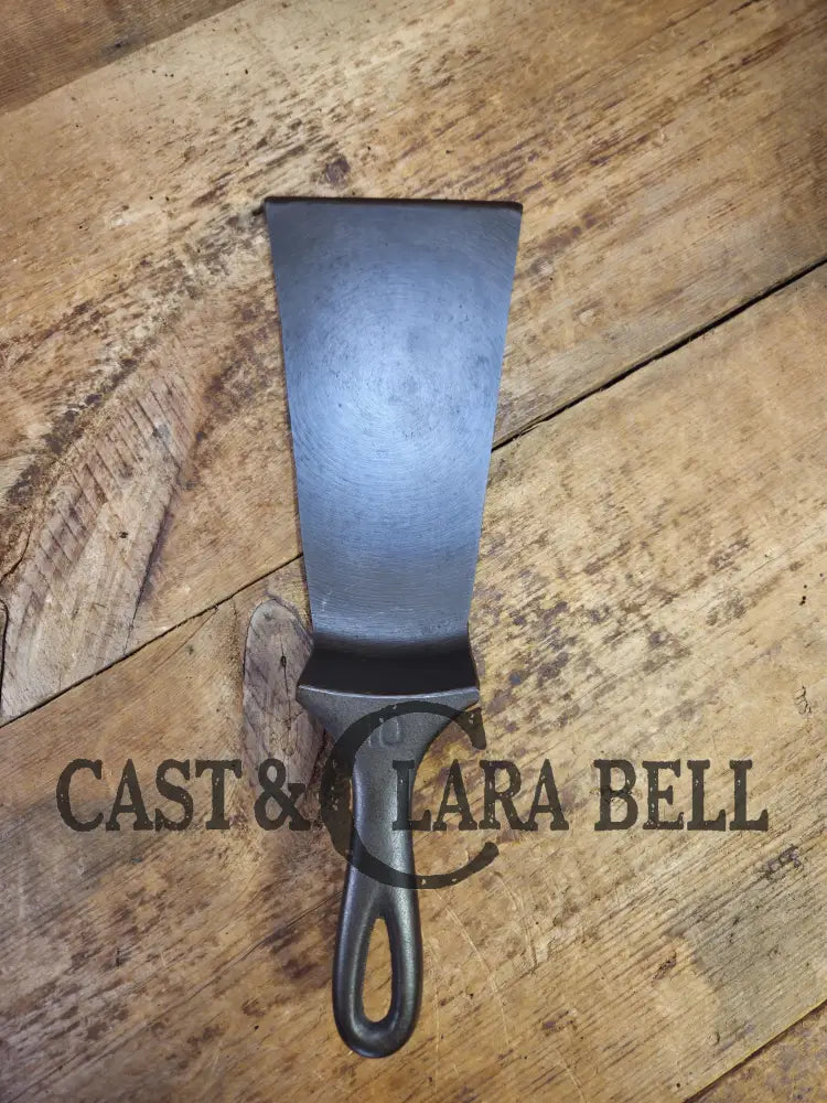 The Mac Daddy! Reclaimed spatula from a big #10 WagnerWare 1930’s Era Smooth Bottom skillet. One of a kind! SC24 Spatula