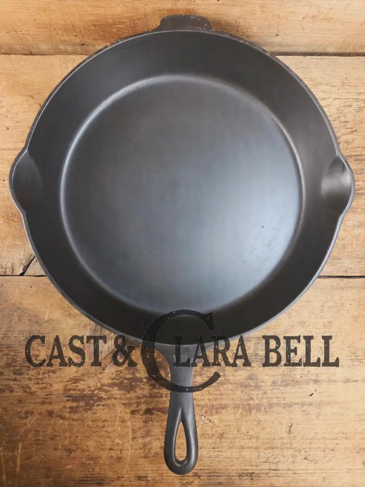 The Premier Skillet! Huge 1920’s Griswold No. 12 Skillet with Block Logo 719. Perfect bacon skillet Skillet