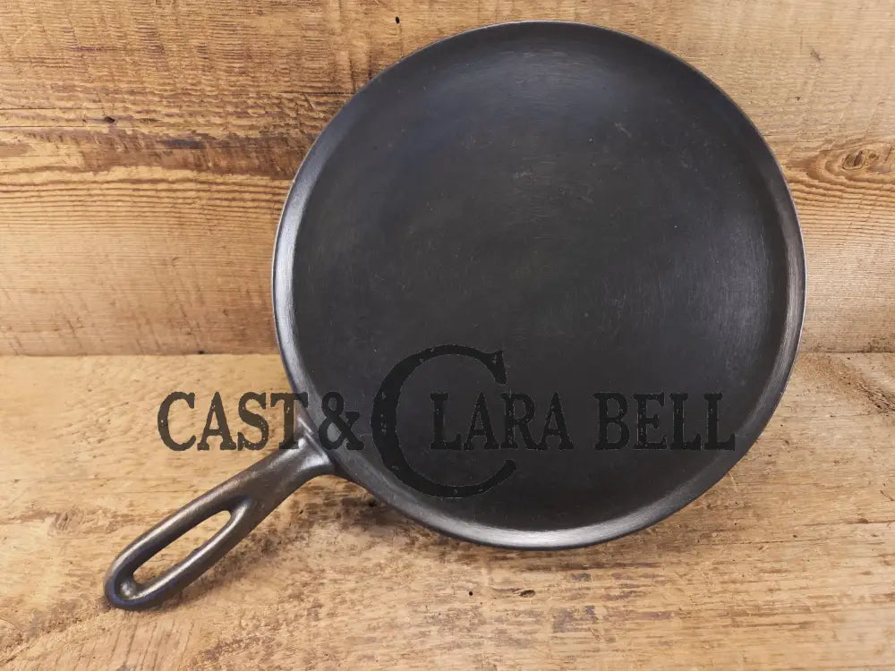 Top seller! 1920’s Wagner Logo #8 Griddle. Great for easy small meals looks GREAT in the kitchen! Griddle