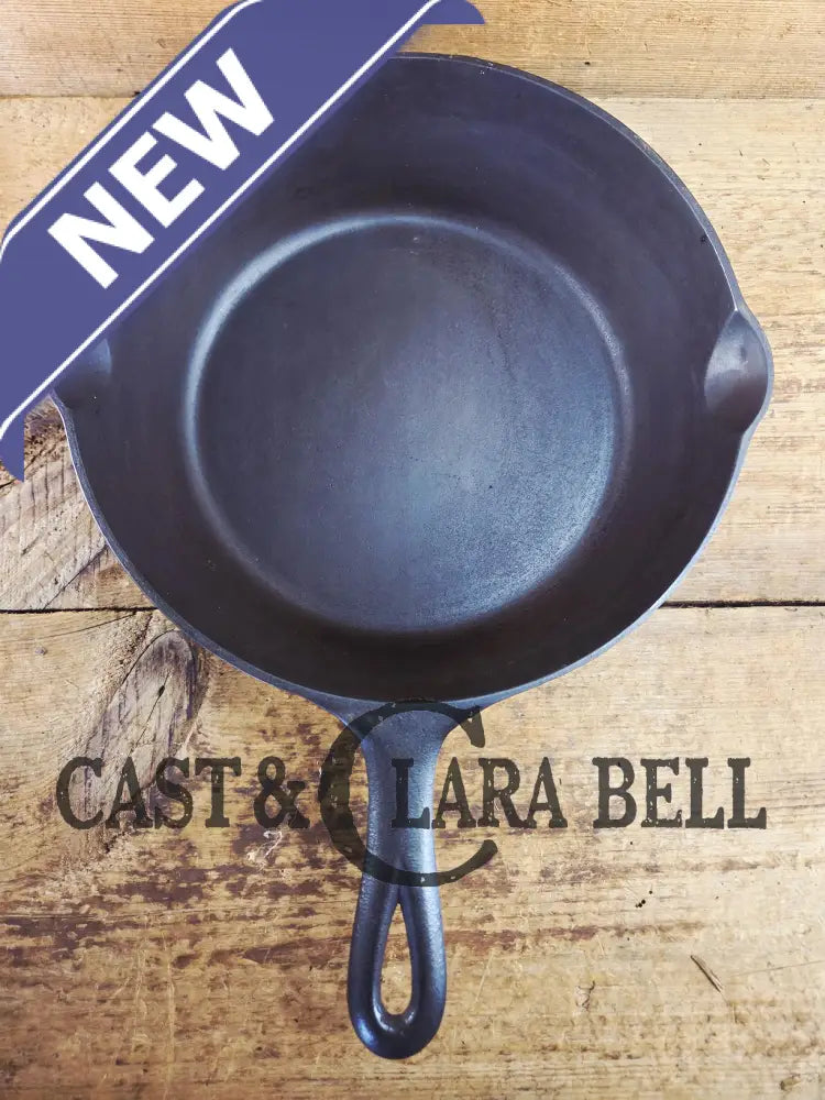 Tough one to find! 1910’s Early Griswold No. 8 Cast Iron (#732) ’Deep Skillet’ with Large Slant Logo and ERIE.