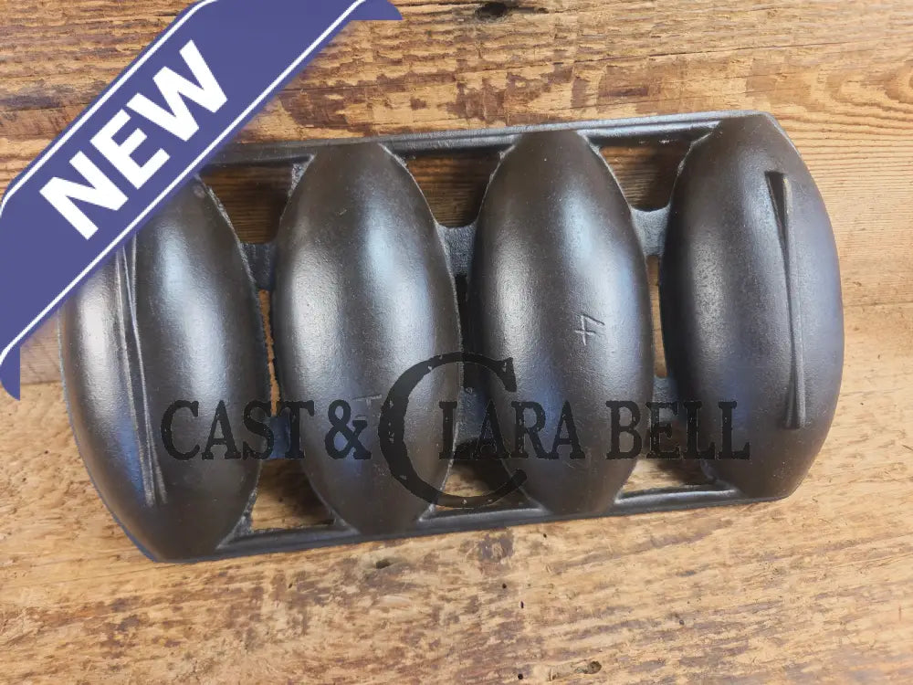 Tough one to find! Early 1900’s Wagner 4 Cup Vienna Pan #4 - H. Makes wonderful rolls & cornbread! Bakeware