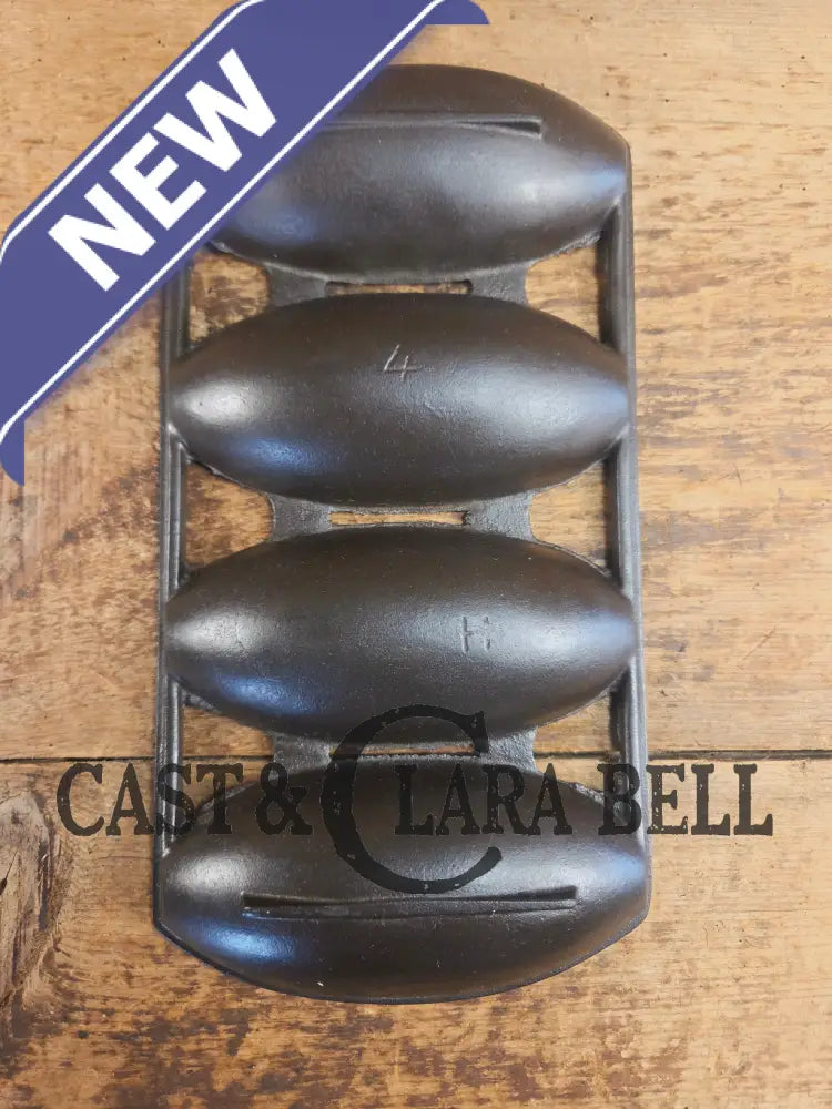 Tough one to find! Early 1900’s Wagner 4 Cup Vienna Pan #4 - H. Makes wonderful rolls & cornbread! Bakeware