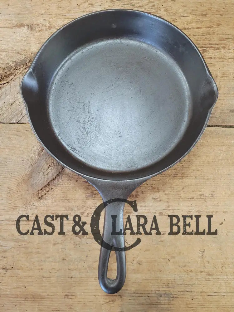 Tough to find! 1924 Wagner made National / WagnerWare dual logo #7A Center logo cast iron skillet with Heat Ring P/N 7A