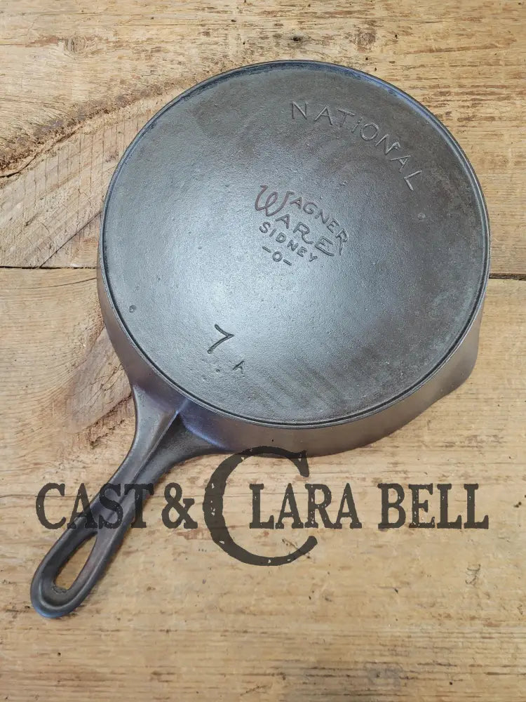 Tough to find! 1924 Wagner made National / WagnerWare dual logo #7A Center logo cast iron skillet with Heat Ring P/N 7A