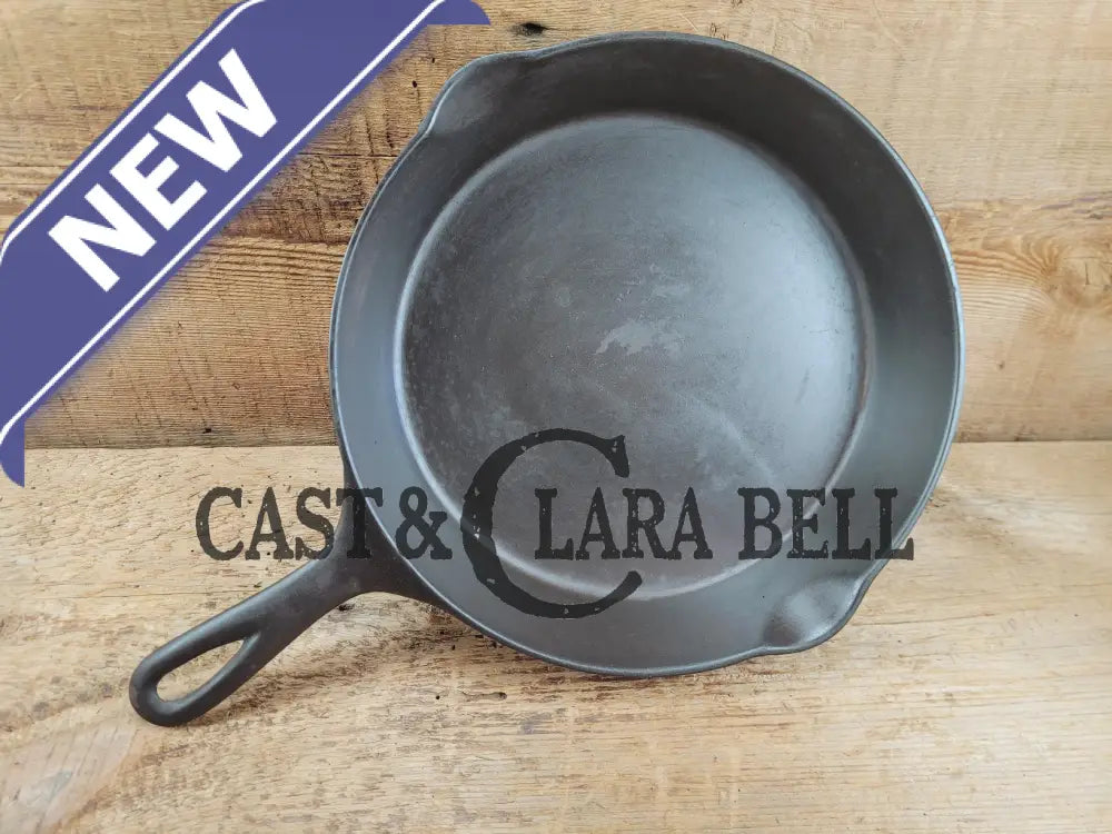 Tough to find! 1924 Wagner Ware Sidney -O- #8 Center logo cast iron skillet with Heat Ring 1058 P! Restored and Ready