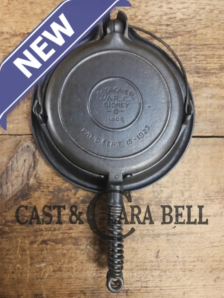Tougher to find 1920’s Early Wagner Ware Stylized logo 1408 #8 Waffle Iron with short Base! Waffle Iron