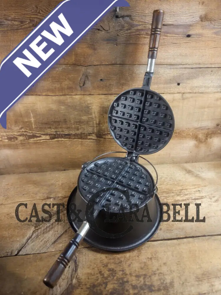 Tougher to find 1920βs Early Wagner Ware Stylized logo 1408 #8 Waffle Iron with tall Base! Waffle Iron