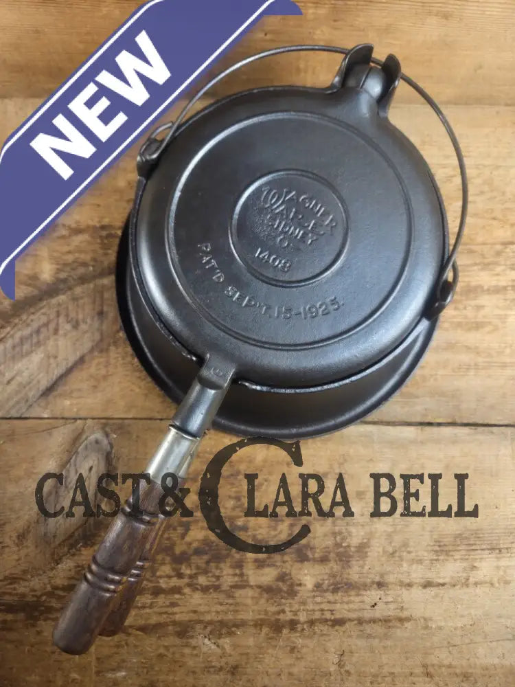 Tougher to find 1920βs Early Wagner Ware Stylized logo 1408 #8 Waffle Iron with tall Base! Waffle Iron