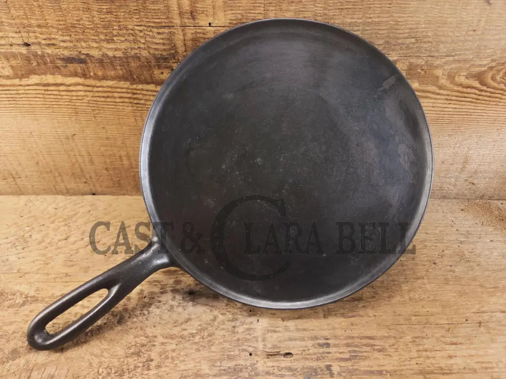 Tougher to find. 1920βs Favorite Piqua Ware #7 Round Cast Iron Griddle with Smiley Logo. Perfect grilled cheese and