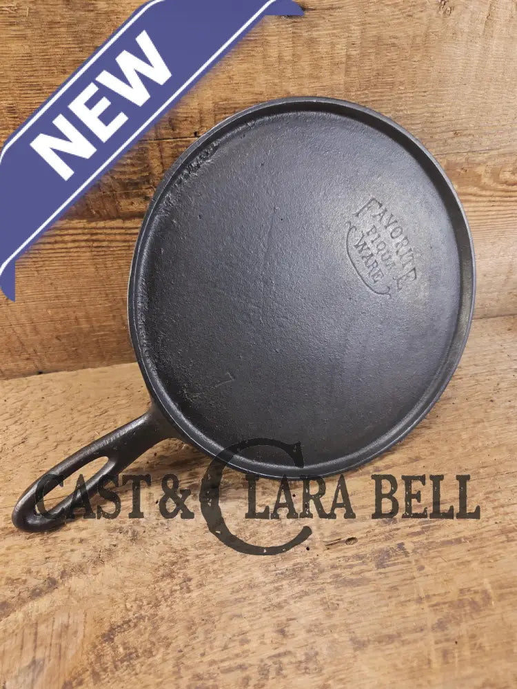 Tougher to find. 1920’s Favorite Piqua Ware #7 Round Cast Iron Griddle with Smiley Logo. Perfect grilled cheese and