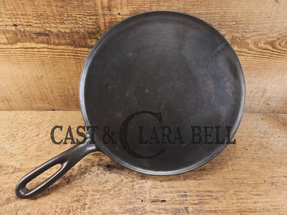 Tougher to find. 1920’s Favorite Piqua Ware #7 Round Cast Iron Griddle with Smiley Logo. Perfect grilled cheese and