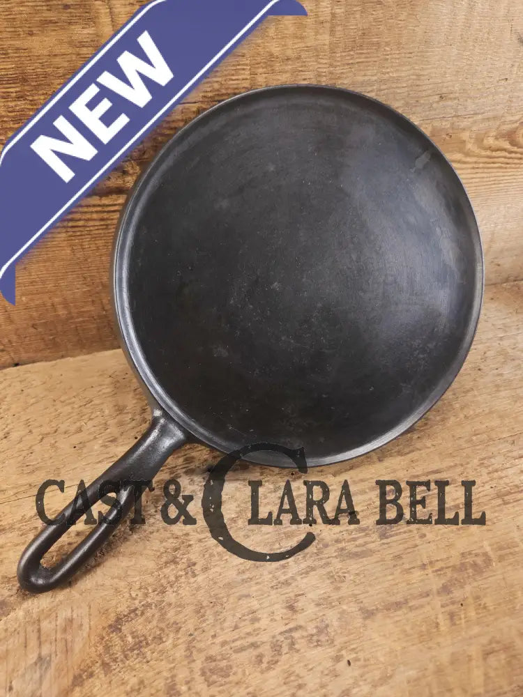 Tougher to find. 1920’s Favorite Piqua Ware #7 Round Cast Iron Griddle with Smiley Logo. Perfect grilled cheese and