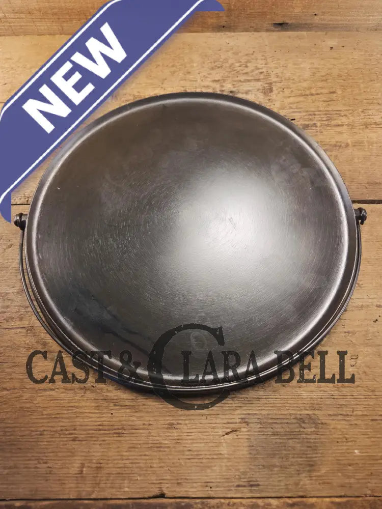 Tougher to find and HUGE! 1920’s Favorite Piqua #14 Round Cast Iron Griddle with Smiley Logo. Awesome for campfire