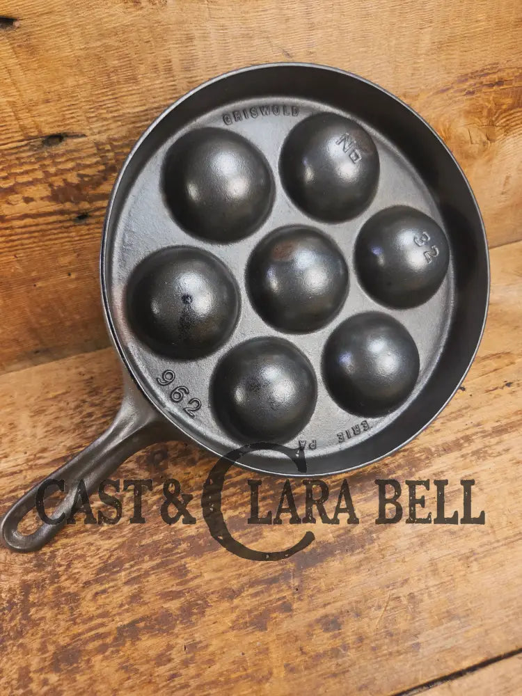Trending! Beautiful Griswold No. 32 Cast Iron Aebleskiver 962. Awesome poached eggs! Skillet