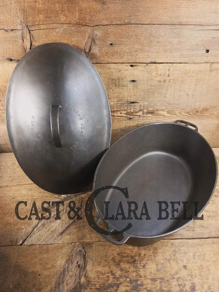 Turtle Top Style Wagner #5 Oval Roaster with Sawtooth drip lid and Stylized logo bottom Dutch Ovens Trivets & Kettles