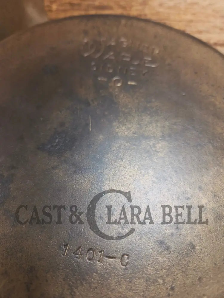 TWO skillets in one! 1920’s Era Wagner Combo Cooker 1401/1401. Nickel Outside Black Iron Inside - Skillet