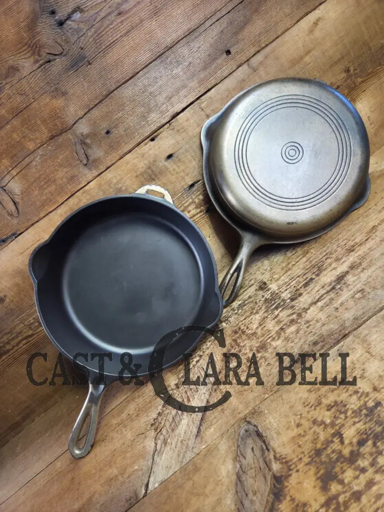 Two Skillets in one! 1930’s WagnerWare 1402 Cast Iron Double Skillet (1402 bottom and Bullseye Top) Skillet
