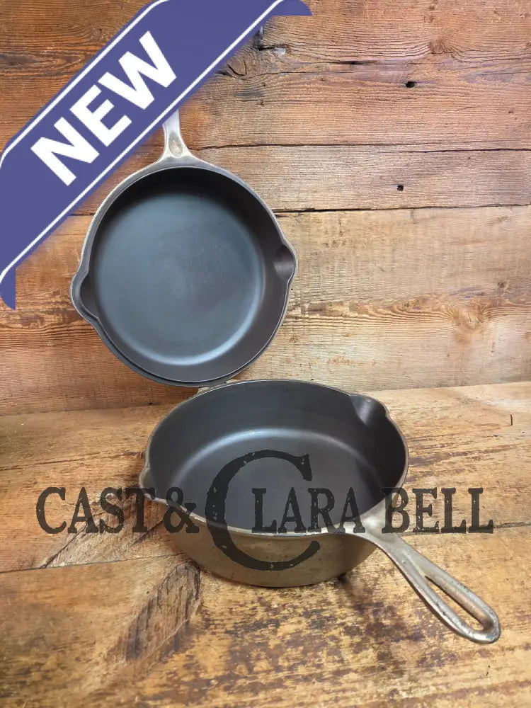 Two Skillets in one! 1930’s WagnerWare 1402 Cast Iron Double Skillet (1402 bottom and Bullseye Top) - Skillet