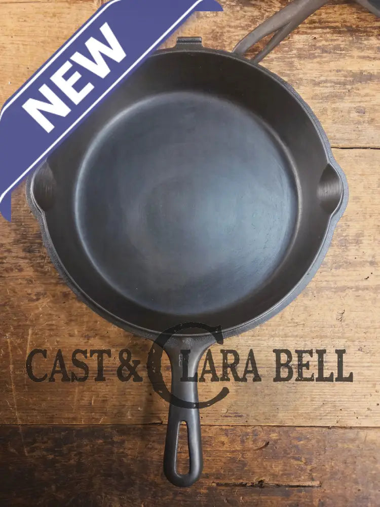 TWO skillets in one! Beautiful Griswold No. 80 Combo Cooker with Small Block Logo 1102 & 1103 Skillet