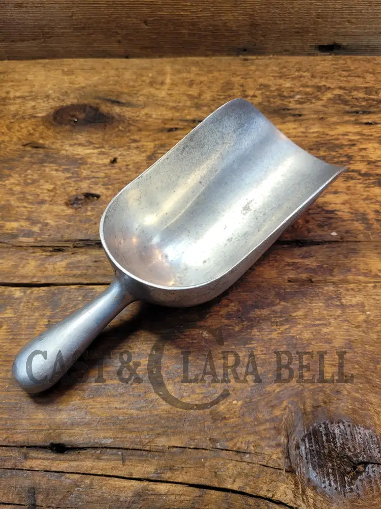 Unique 1930βS #900 Wagner Made Aluminum Ice Scoop! Very Cool Piece For The Fan! Skillet
