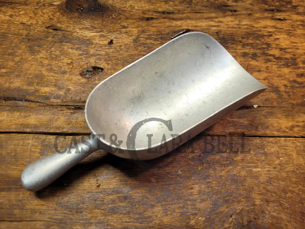 Unique 1930βS Wagner Made Aluminum Ice Scoop! Very Cool Piece For The Fan! Skillet