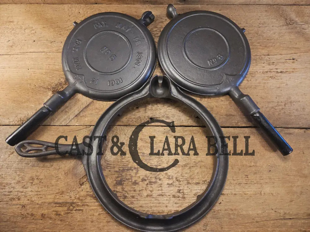 Unique! Early 1900βs Griswold New American Style No. 8 Cast Iron Waffle Iron Low Base 884 Patent 1901. 976/977 paddles