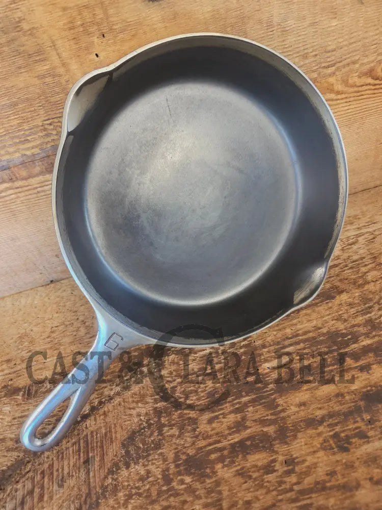 Unique! 1930’s Griswold #6 Duo-Chrome Skillet with Large Block Logo and Smooth Bottom 699 - Skillet