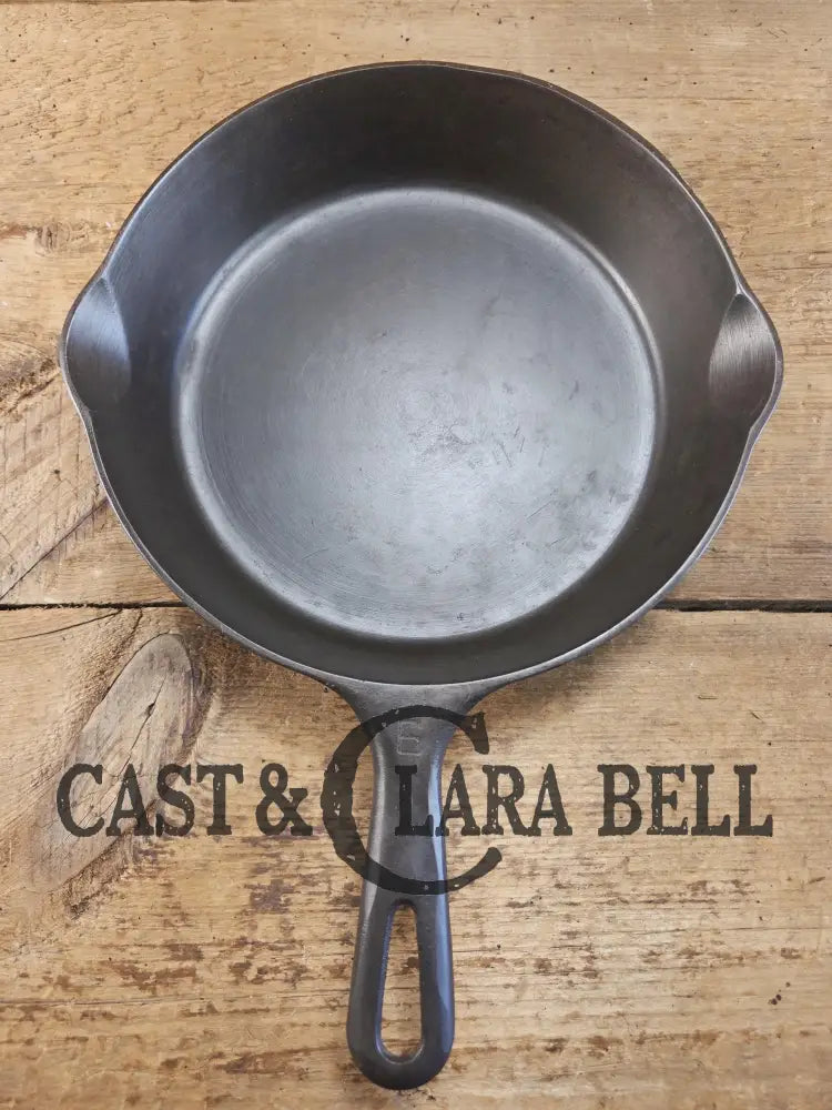 Unique! Grooved Handle Griswold No. 6 Skillet with Small Block Logo Smooth Bottom Erie PA 699 W. Restored and Ready to