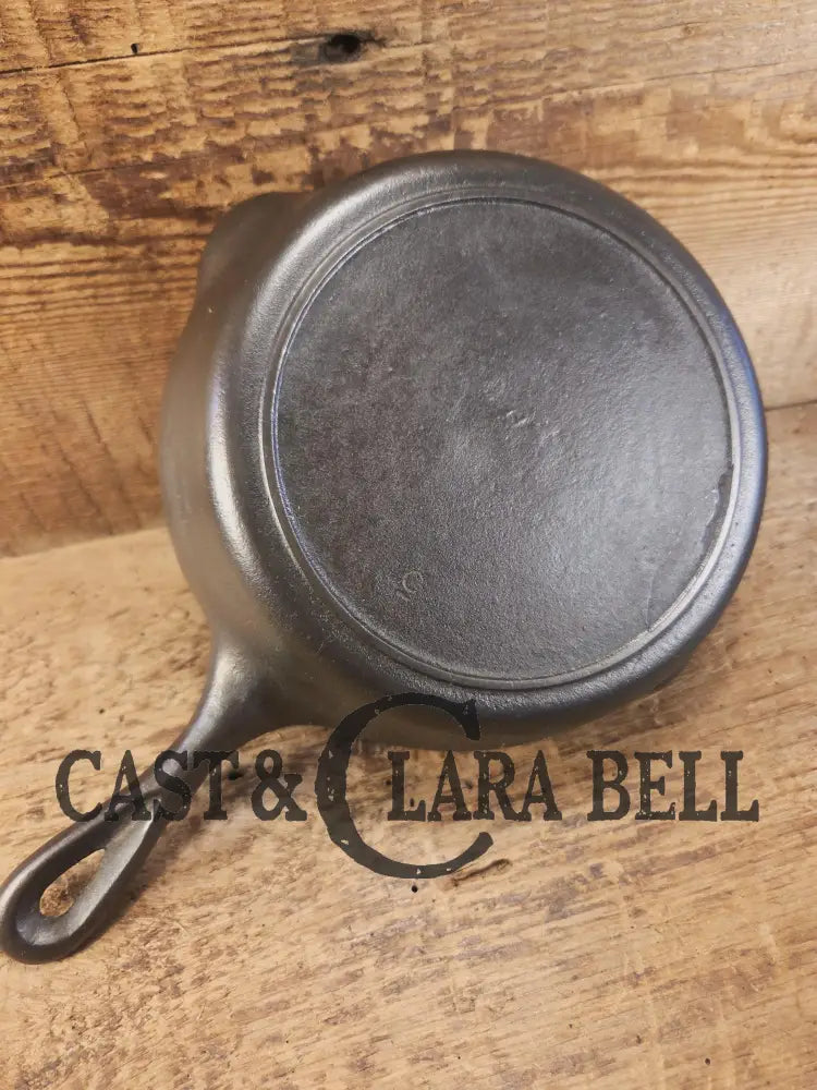 Unknown Foundry! #5 ’P Pan’ Lodge Style Skillet with Heat Ring. Skillet