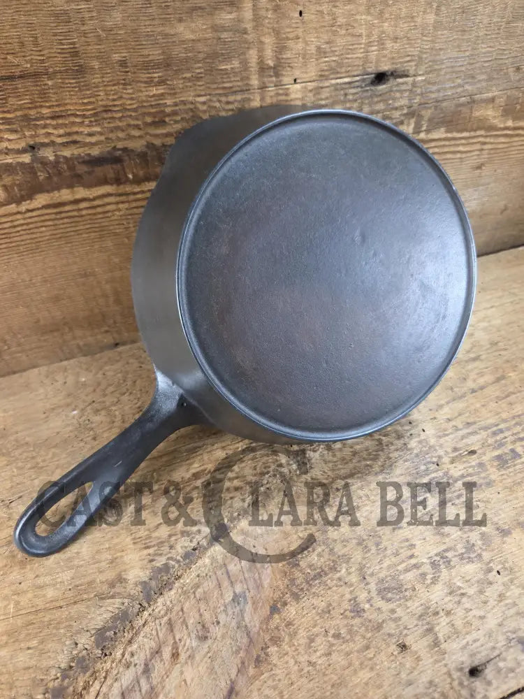 Unknown Foundry! #5 Raised Skillet with Heat Ring. An Awesome sauce pan! Restored and Ready to Use. Skillet