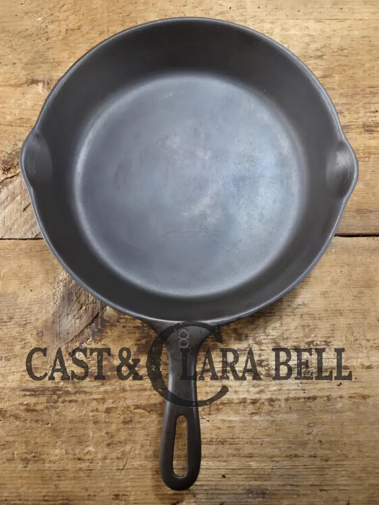 Unknown Foundry! #8 Cast Iron skillet. An Awesome daily user for the start of your collection! SC24 Skillet