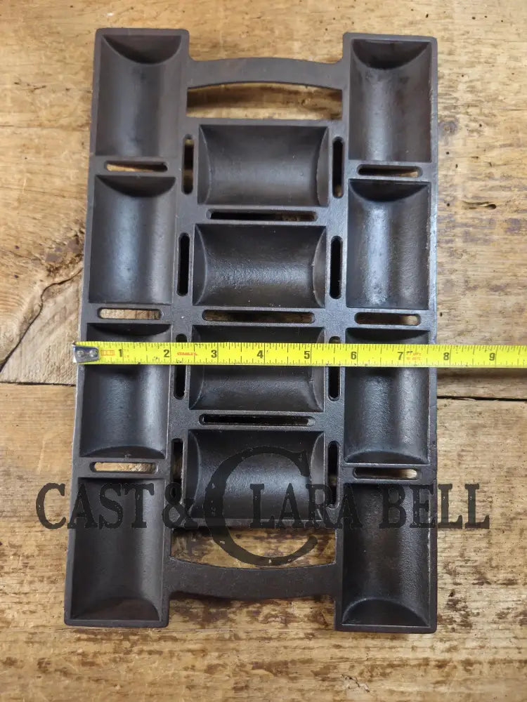 Unknown French Roll No. 11 Pan w/ raised No. 11 & French Roll markings. Rumored Griswold but likely Unknown Beautiful