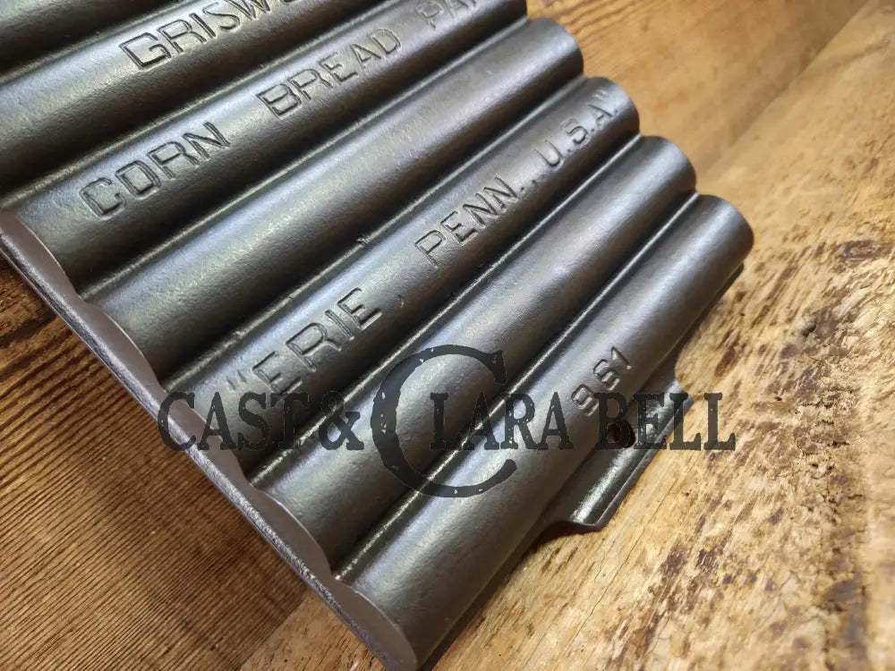Variation 1 of 1. Fully Marked tough to find 1930βs Era Griswold No. 21 Corn Bread Pan 11 cup βErie Penn USA,β 961