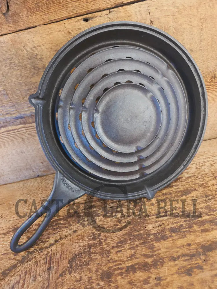 Very Cool 1 of 2 Silver Co. Brooklyn Broiler top. Great as a standalone or a set completer - Skillet