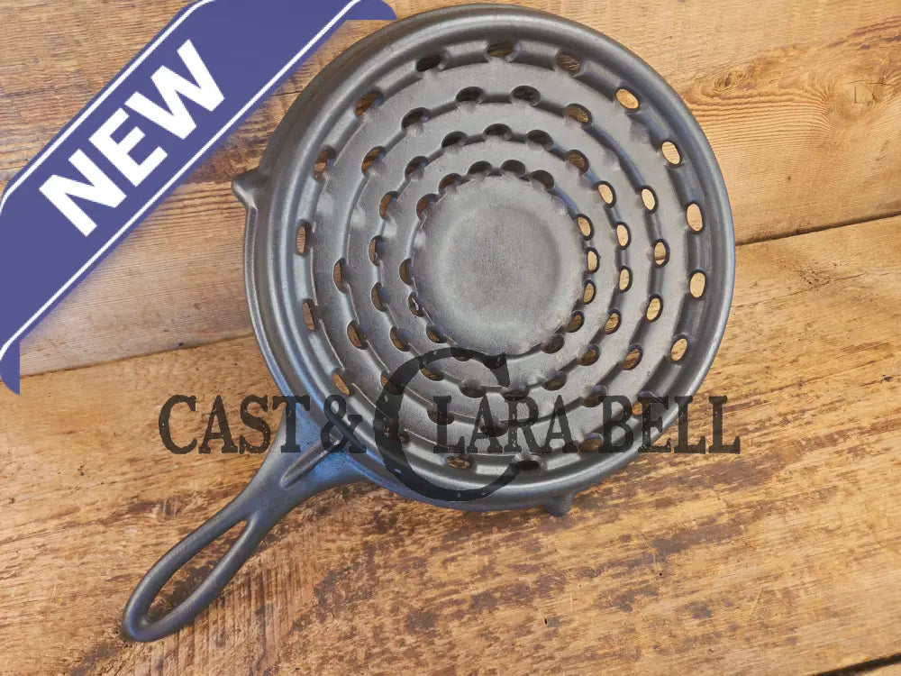 Very Cool 1 of 2 Silver Co. Brooklyn Broiler top. Great as a standalone or a set completer - Skillet