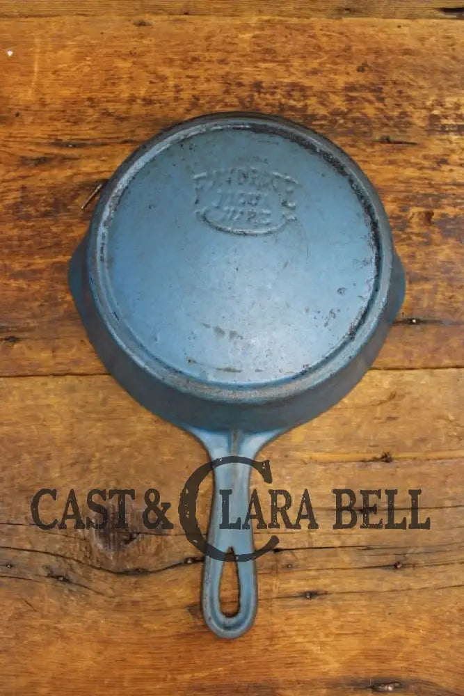 Very Cool And Htf Favorite Piqua Ware #5 Blue Enameled Cast Iron Skillet! Skillet