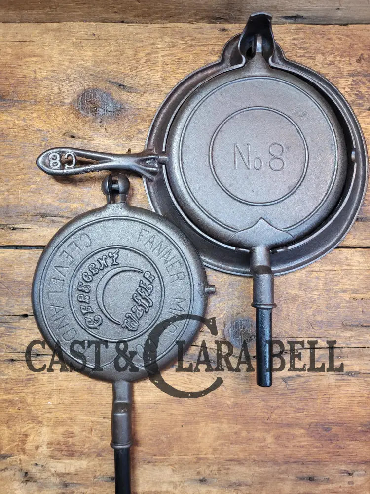 Very Cool! Early 1900βS Fanner Mfg Co No. 8 Crescent Cast Iron Waffle Maker With Low Base. Harder